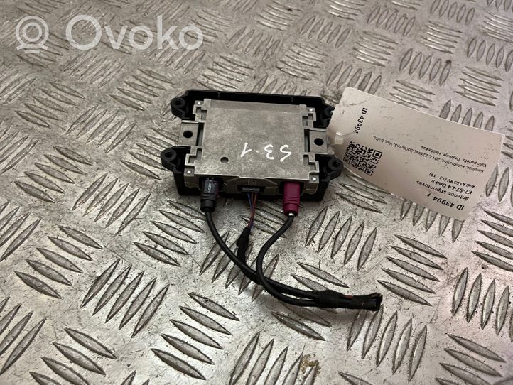 Audi A3 S3 8V Amplificateur d'antenne 4N0035446