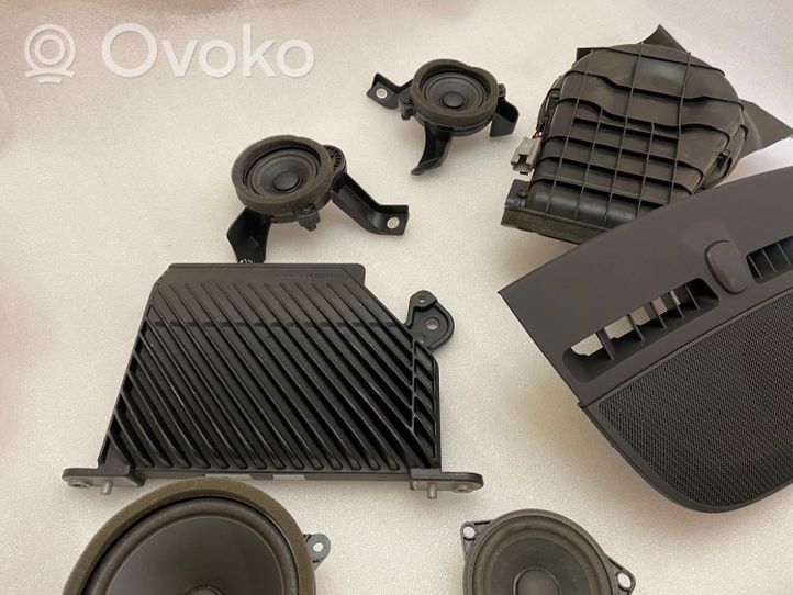 Volvo XC40 Kit sistema audio 31456871