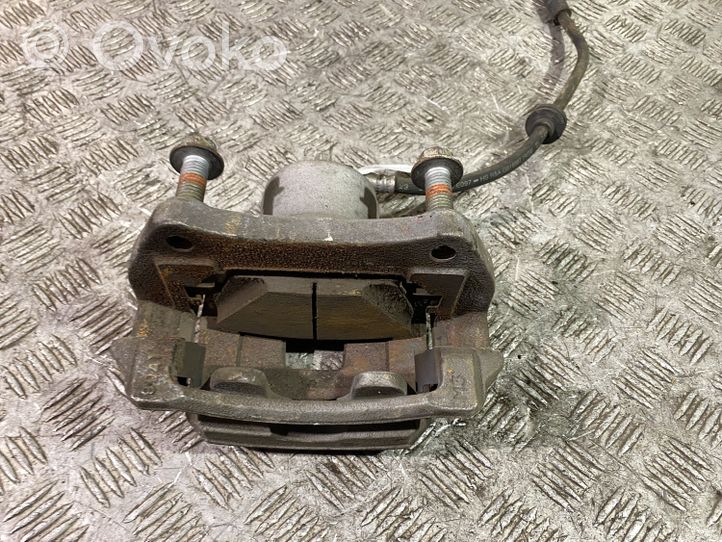 Buick Encore I Front brake caliper 42703474