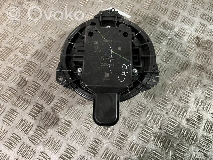 Toyota C-HR Soplador/ventilador calefacción 5284