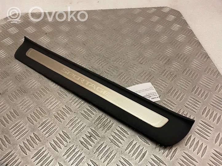 KIA Sportage Front sill trim cover 35884F1500