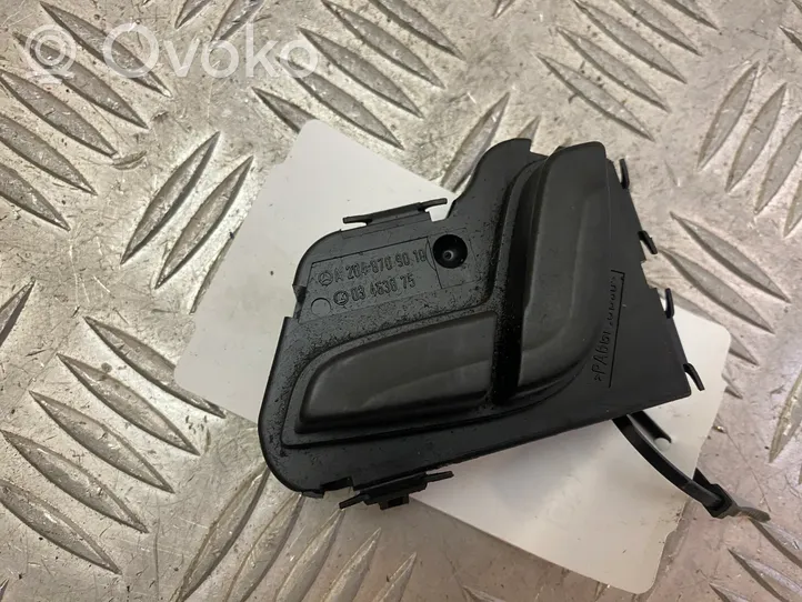 Mercedes-Benz C W204 Seat control switch A2048709010