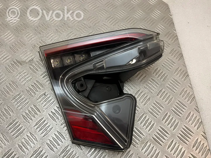 Toyota C-HR Luci posteriori del portellone del bagagliaio 81690F4021