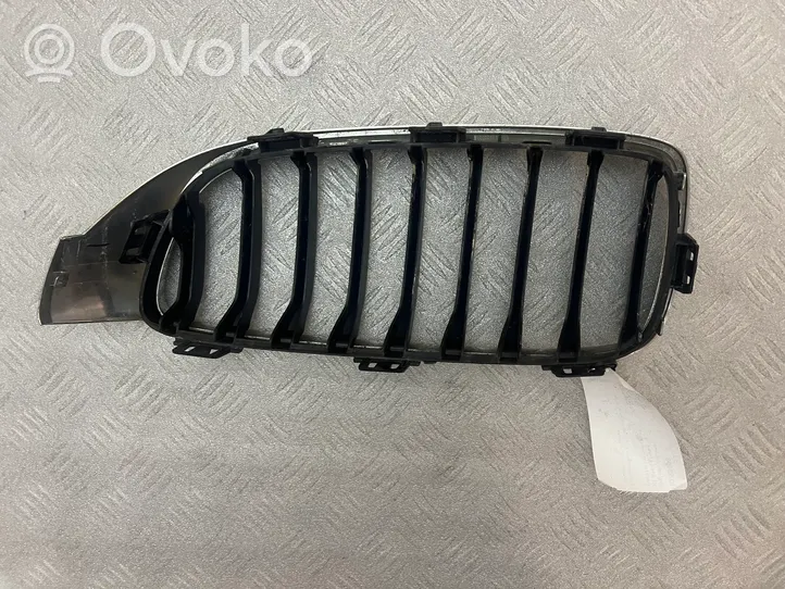 BMW 4 F36 Gran coupe Grille calandre supérieure de pare-chocs avant 7294814