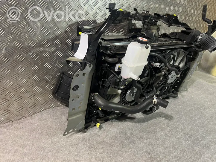 Toyota C-HR Support de radiateur sur cadre face avant 