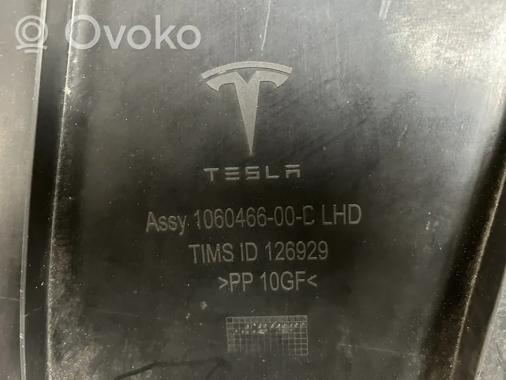 Tesla Model S Autres pièces compartiment moteur 106046600C