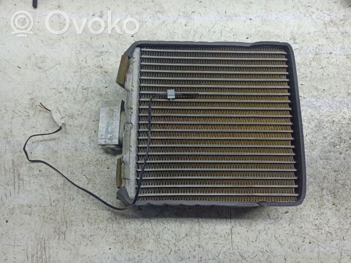 Nissan Almera Tino Radiatore aria condizionata (A/C) (abitacolo) 