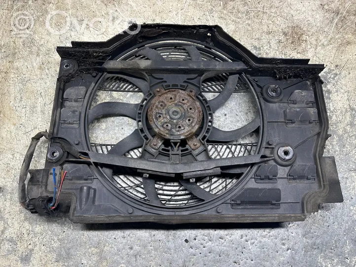 BMW 5 E39 Elektrinis radiatorių ventiliatorius 6921397