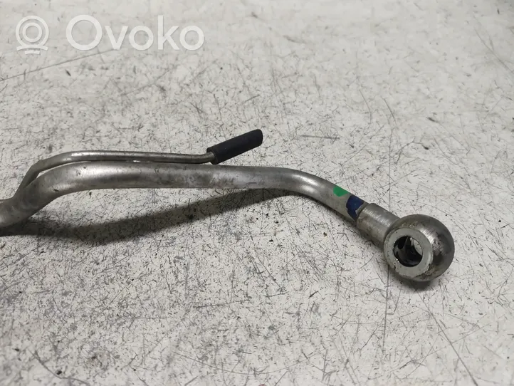 Toyota Verso Tubo flessibile mandata olio del turbocompressore turbo 