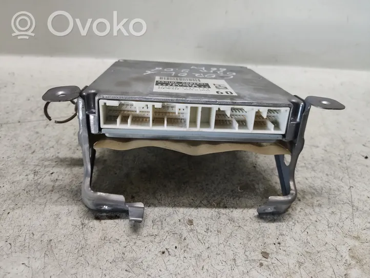 Toyota Corolla E120 E130 Sterownik / Moduł ECU 8966113230