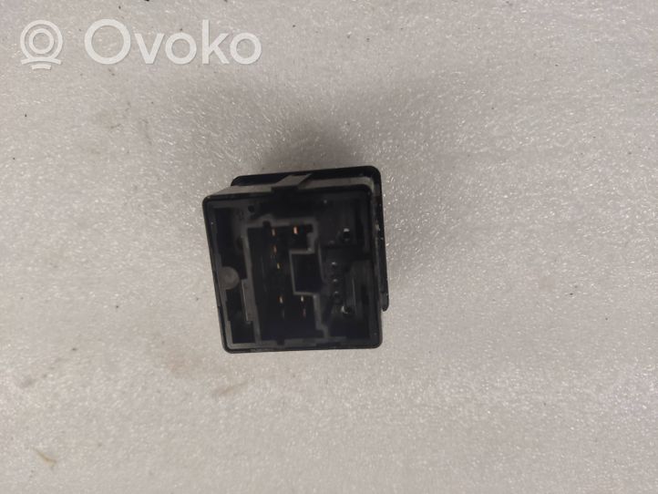 Mitsubishi Outlander Seat heating switch 