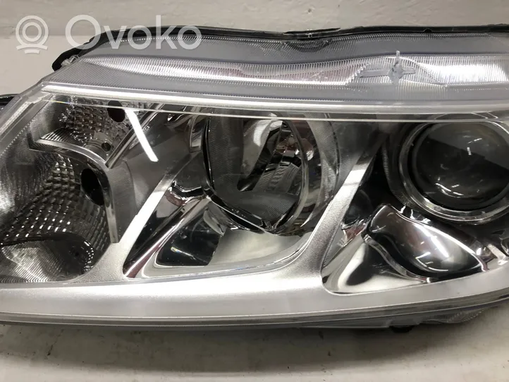 Suzuki Vitara (LY) Lampa przednia 100-18097