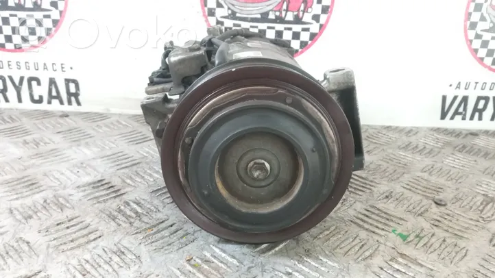 Nissan Qashqai Kompresor / Sprężarka klimatyzacji A/C 926004EB0A