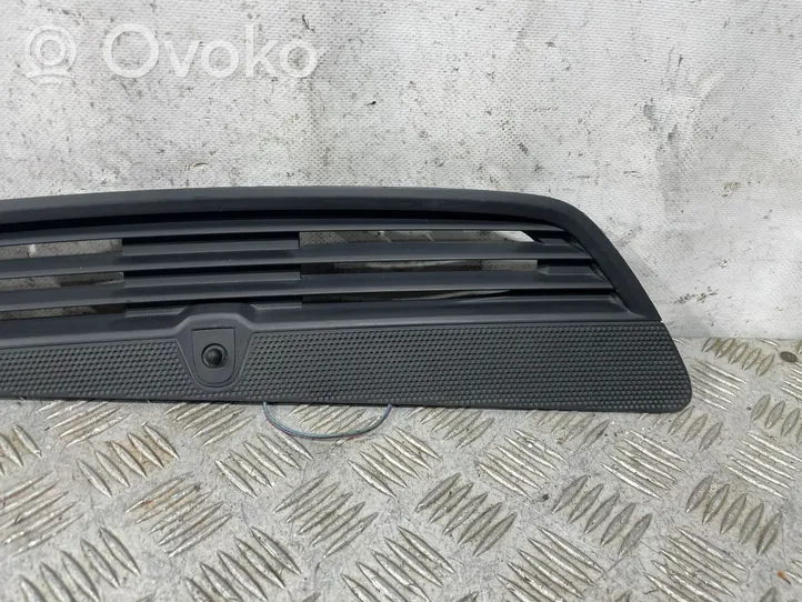 Peugeot 208 Rivestimento modanatura 9677712877