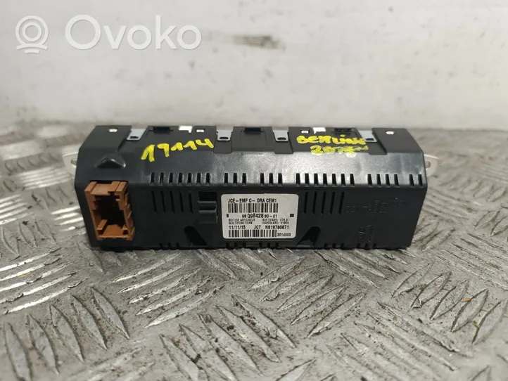 Citroen Berlingo Monitor / wyświetlacz / ekran 9809842880