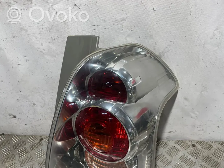 Toyota Corolla Verso AR10 Rear/tail lights 