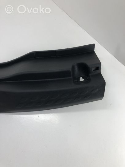 Toyota C-HR Rivestimento di protezione sottoporta del bagagliaio/baule 64716F4010