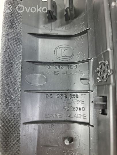 Citroen DS5 (A) Revêtement de pilier 9804815977