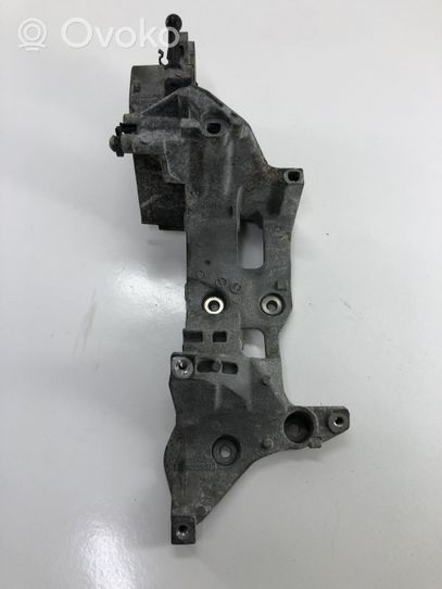 Audi A6 S6 C7 4G Staffa di montaggio del compressore dell’A/C 04L903143D