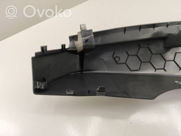 Volkswagen Golf VII Rivestimento inferiore laterale del sedile posteriore 5G6867766D