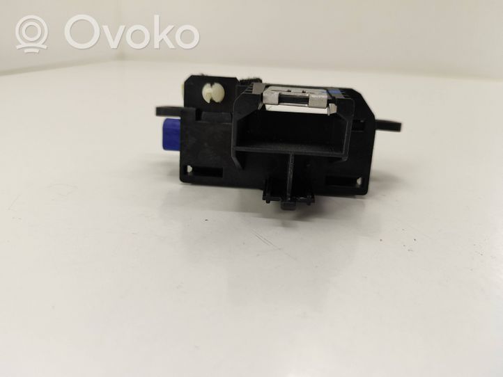 Volkswagen Golf VII Module convertisseur de tension 5G0035954