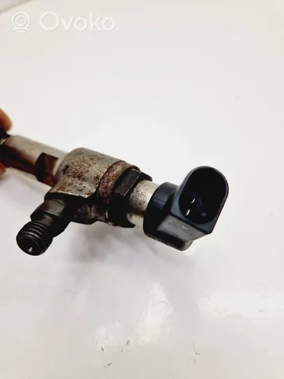 Citroen C4 II Injecteur de carburant 9802448680