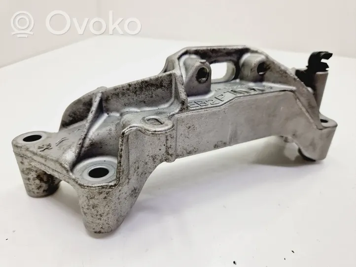 Peugeot 2008 II Engine mounting bracket 9813582980