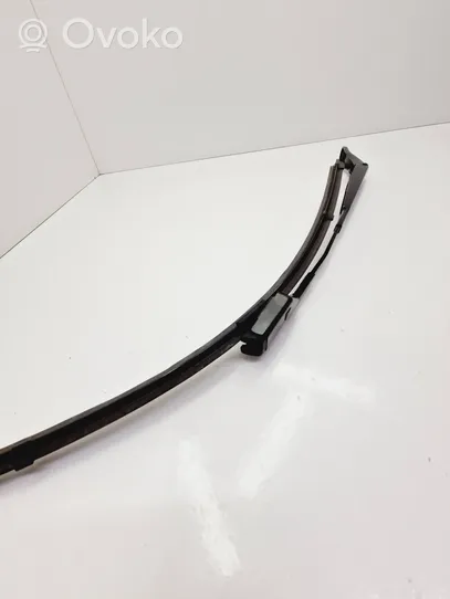 Peugeot 2008 II Front wiper blade arm 9822931680