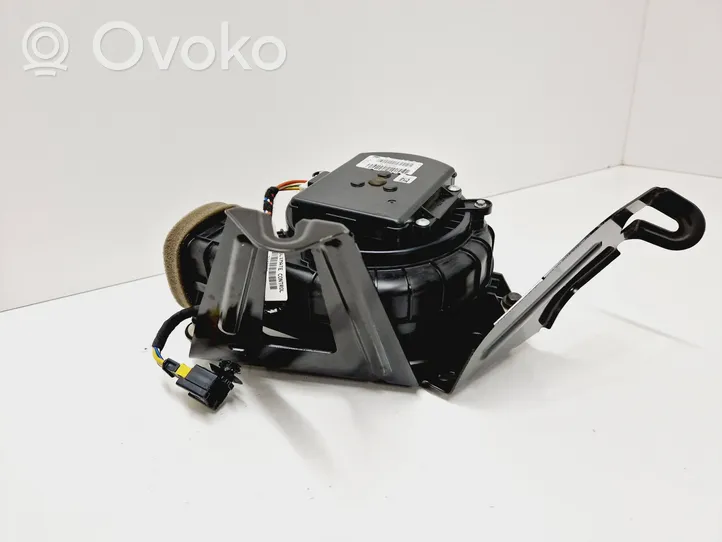 Peugeot 508 RXH Ventilateur de batterie véhicule hybride / électrique 9670033580