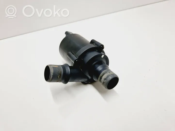 Peugeot 508 RXH Pompe à eau de liquide de refroidissement 9676438380