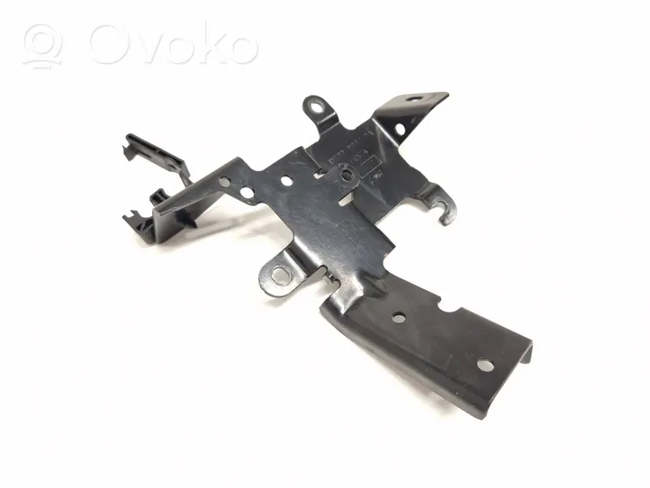 Ford Mondeo MK V Kita variklio skyriaus detalė DG939294BA