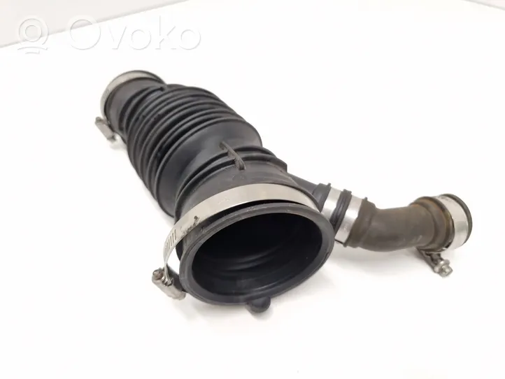 Ford Mondeo MK V Air intake hose/pipe DS739R504MB