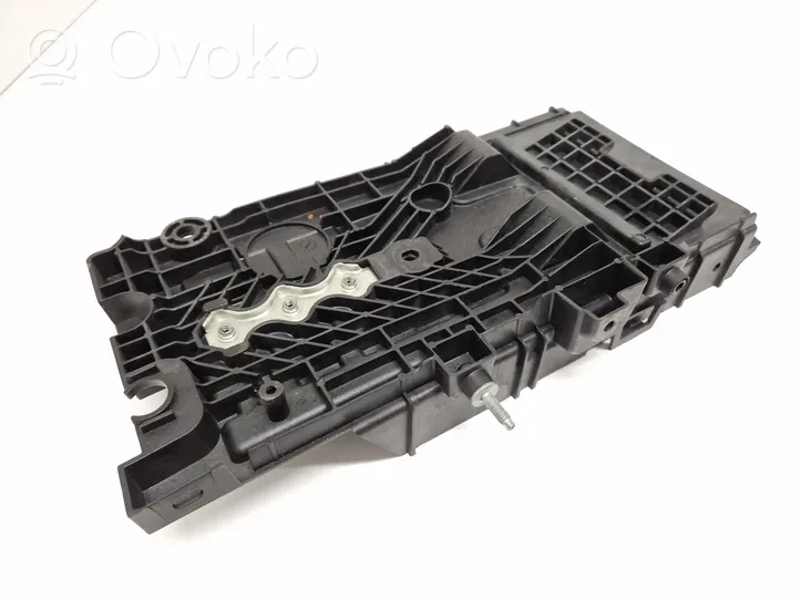 Ford Mondeo MK V Boîte de batterie DG9310723A