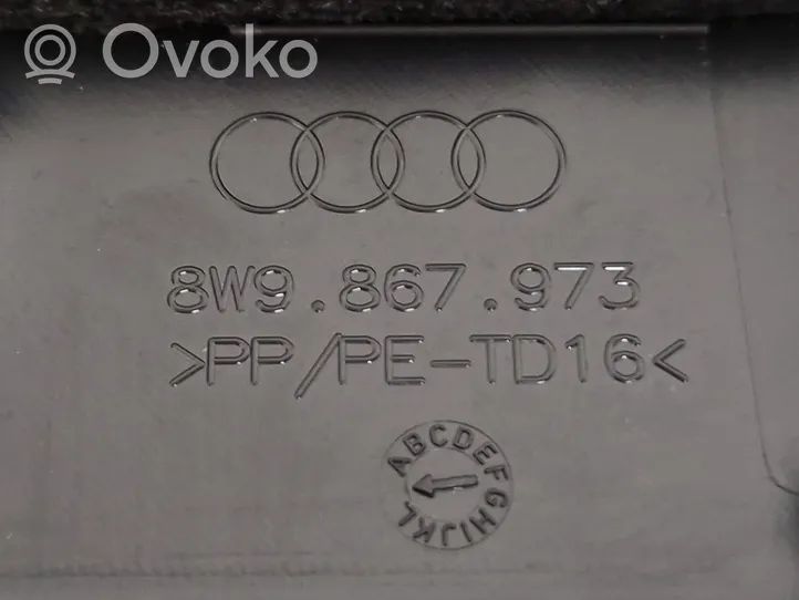 Audi A4 S4 B9 Poszycie / Tapicerka tylnej klapy bagażnika 8W9867973