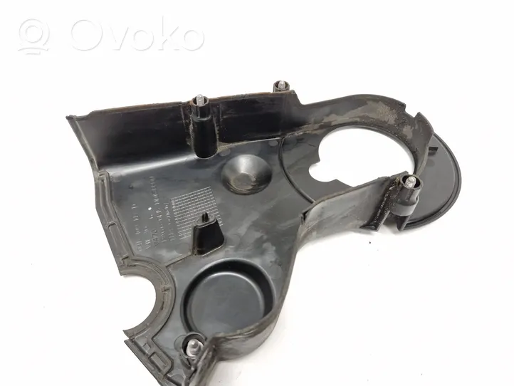 Audi A4 S4 B9 Osłona paska / łańcucha rozrządu 04L109147D