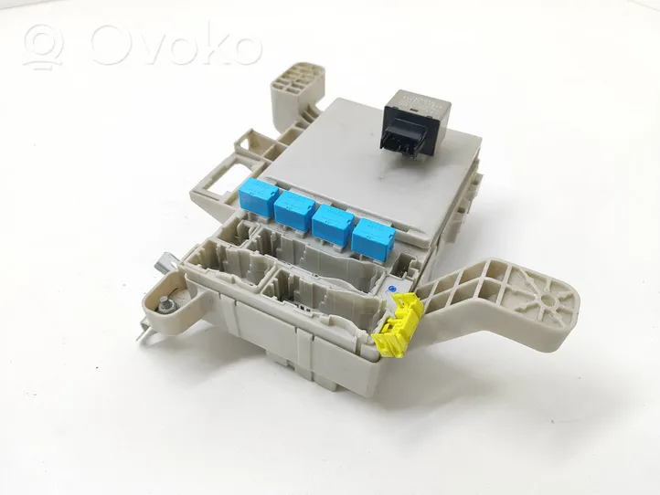 Toyota Land Cruiser (J120) Module de fusibles PPT25P5