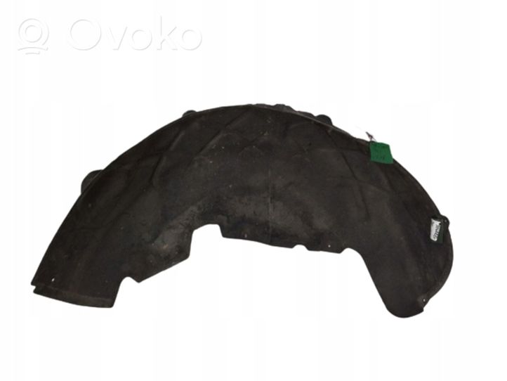 Volkswagen Touareg II Rivestimento paraspruzzi parafango posteriore 7P6810971