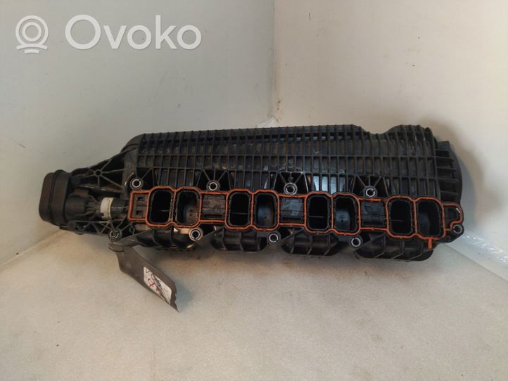 Audi Q7 4M Intake manifold 057129711BF