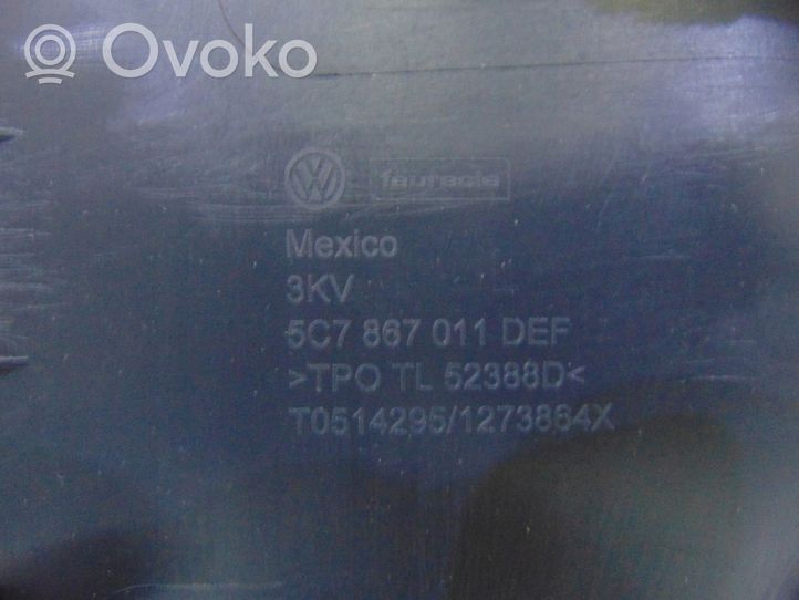 Volkswagen Jetta VI Apmušimas priekinių durų (obšifke) 5C7867011D