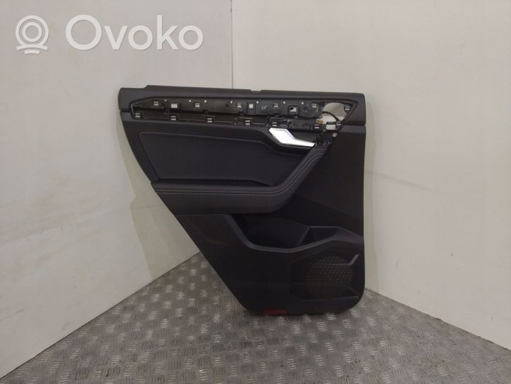 Volkswagen Touareg III Apmušimas galinių durų (obšifke) 760839113