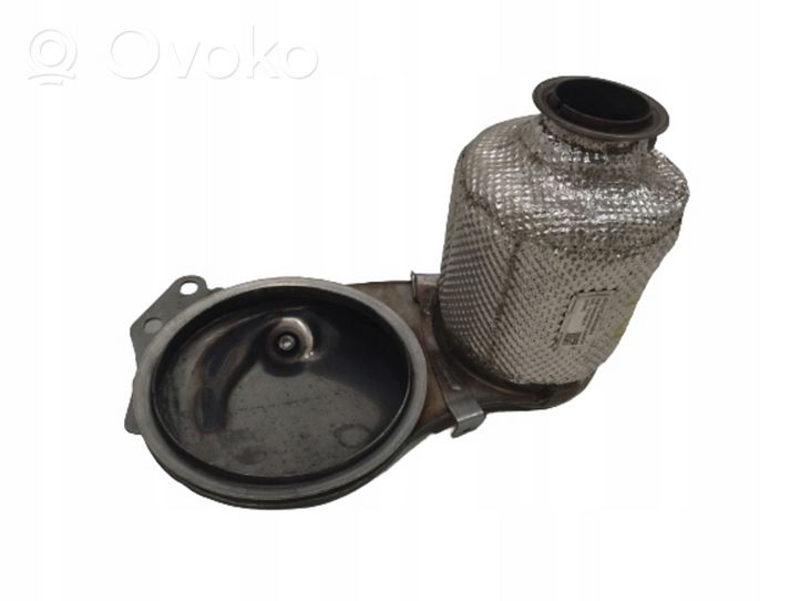 Volkswagen PASSAT B8 Filtr cząstek stałych Katalizator / FAP / DPF 04L131656K