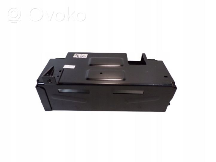 Audi Q7 4M Coperchio/tappo della scatola vassoio della batteria 4M0915399F