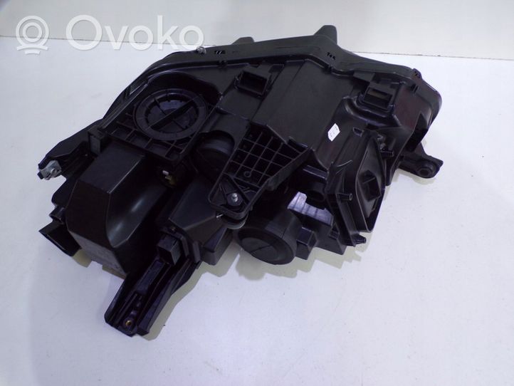 Volkswagen PASSAT B8 Lampa przednia 3G1941036P