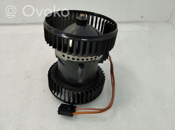 Audi Q7 4M Air flap motor/actuator 4M0820021