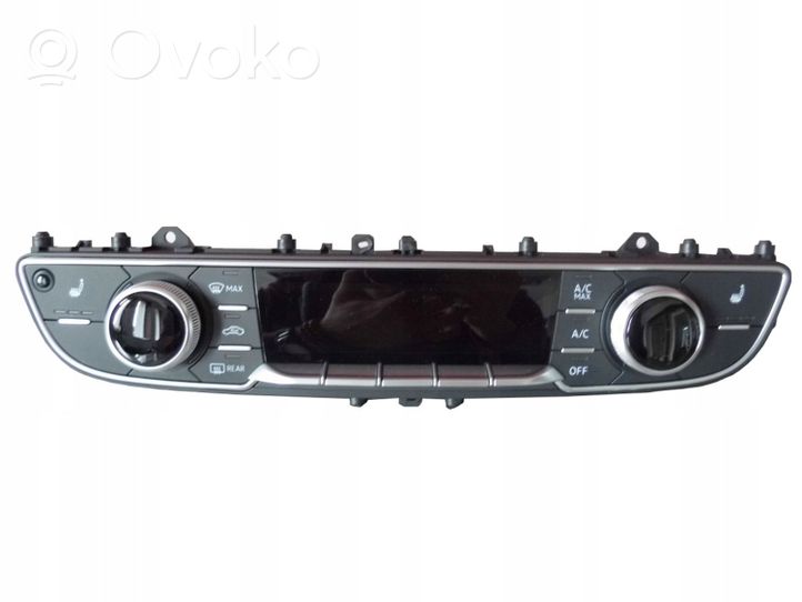 Audi Q7 4M Climate control unit 4M0820043D