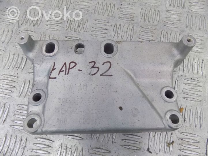 Volkswagen e-Golf Kita variklio skyriaus detalė 5QE199587A
