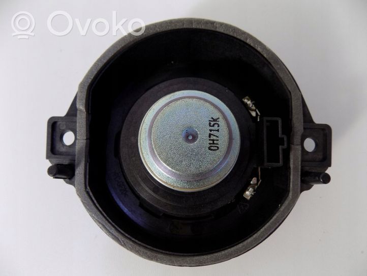 Audi Q3 8U Skaļrunis (-i) priekšējās durvīs 8U0035416A