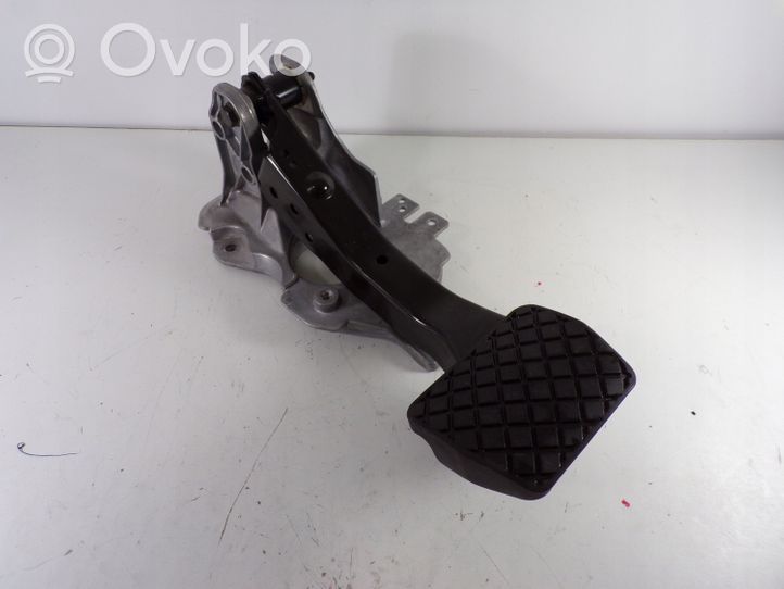 Volkswagen Eos Brake pedal 1K272117G