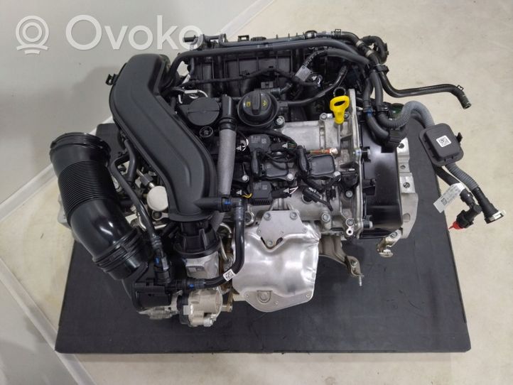 Volkswagen Golf VIII Moottori MKB
