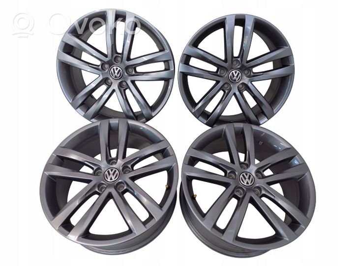 Volkswagen Golf VII R18 alloy rim 5G0601025AF